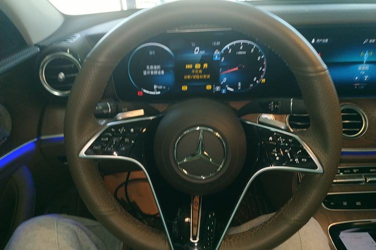 Used Mercedes-Benz E-Class 2022 Second Facelift E 300 L Luxury Edition
