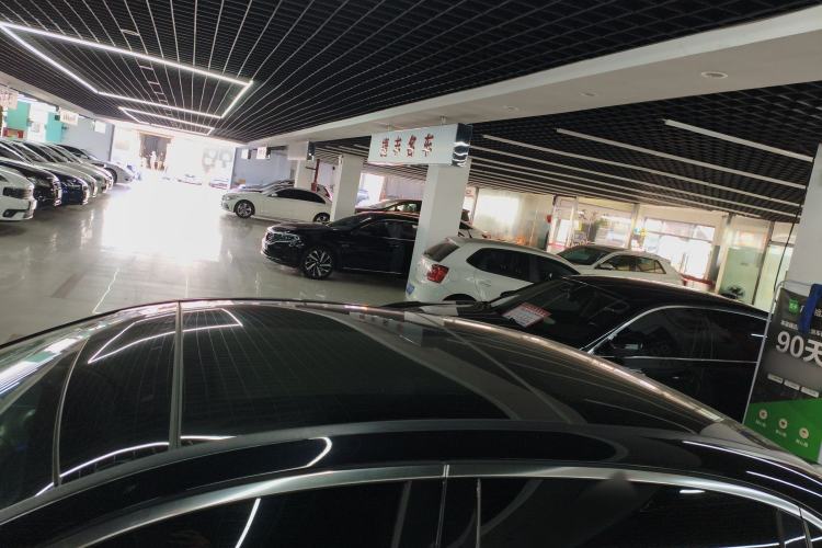 Used Mercedes-Benz E-Class 2021 Restyled E 300 L Sporty and Stylish Edition
