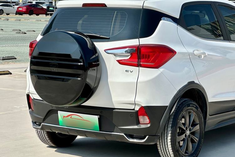 Used BYD Yuan New Energy 2019 EV360 Smart Connect Enjoyment Model
