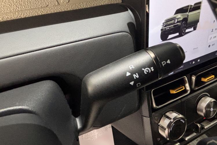 Used  V23 2025 501 Four-Wheel Drive Intelligent Driving Version