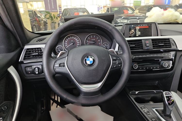 Used BMW 3 Series 2017 320i M Sport
