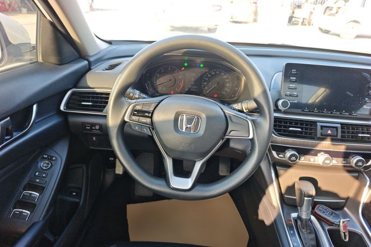 Used Honda Accord 2018 230TURBO Comfort Version National V
