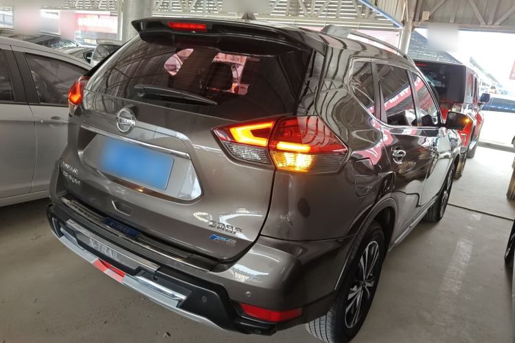 Used Nissan X-Trail 2017 2.5L CVT Luxury Edition 4WD
