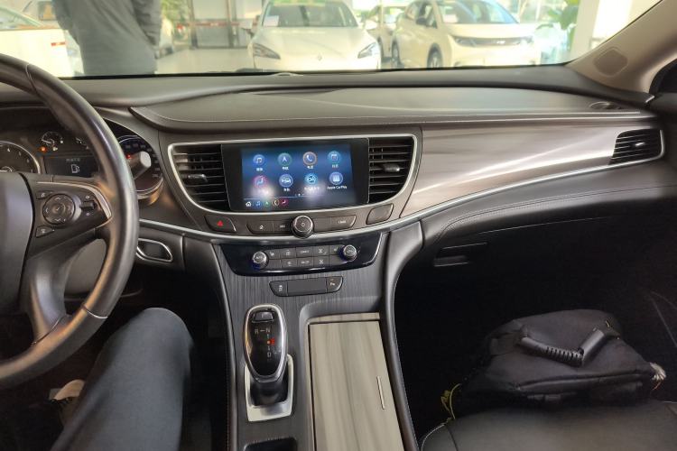 Used Buick LaCrosse 2021 552T Luxury Version
