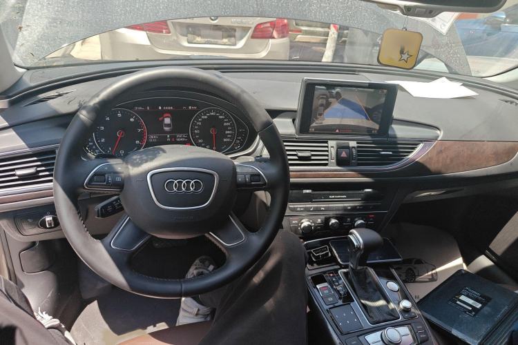 Used Audi A6L 2014 30 FSI Technology Model
