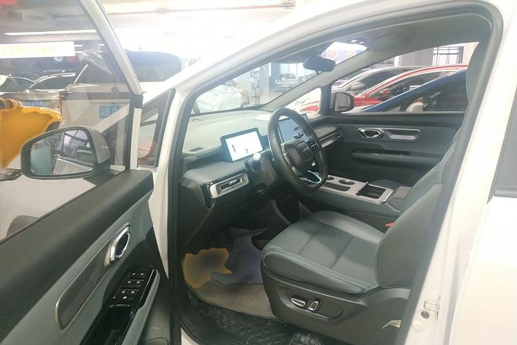 Used AION Y 2023 Plus 510 Smart Edition
