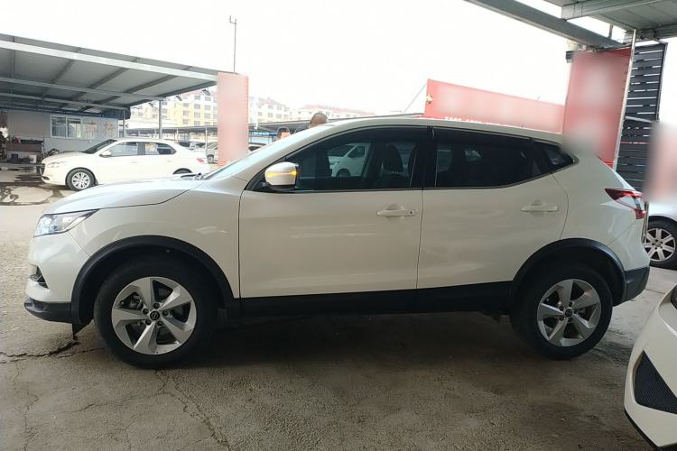 Used Nissan Qashqai 2023 Classic 2.0L CVT XV Comfort Edition
