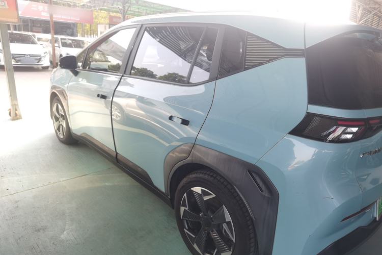 Used AION Y 2022 70 Intelligent Edition Lithium Iron Phosphate
