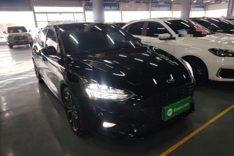 Used Ford Focus 2021 Sedan EcoBoost 180 Automatic ST Line
