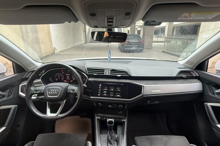 Used Audi Q3 2021 35 TFSI Progressive Dynamic Edition