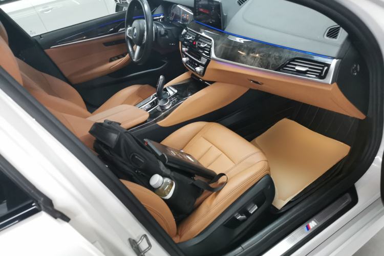 Used BMW 5 Series 2019 530Li Leading Model M Sport Package