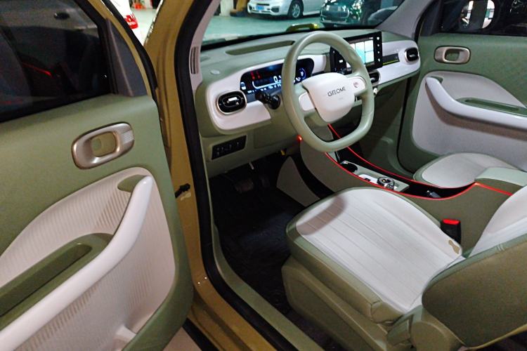 Used  Panda 2025 210km Panda Rider