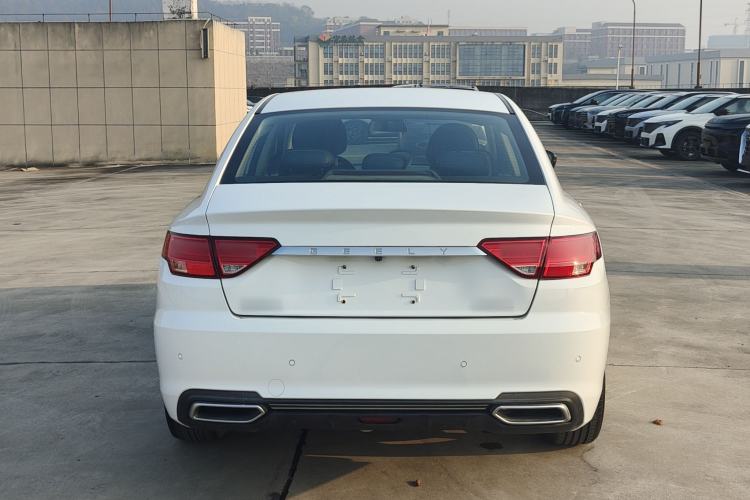 Used Geely Auto Emgrand GL 2018 1.4T Manual Elite Smart Connectivity Version
