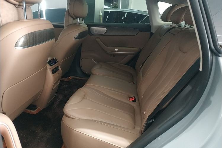 Used Leapmotor C11 2026 Range-Extended 300 LiDAR Prestige Edition
