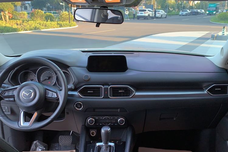 Used Mazda CX-5 2017 2.0L Automatic 2WD ZhiShang Trim China V Standard
