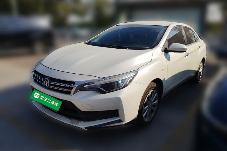 Used Venucia D60 2019 100 000 Glory 1.6L Entry Manual ChenShang Edition China VI