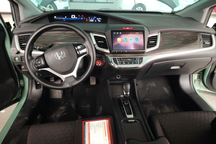 Used Honda Jade 2017 1.8L automatic Comfort version 5 seats
