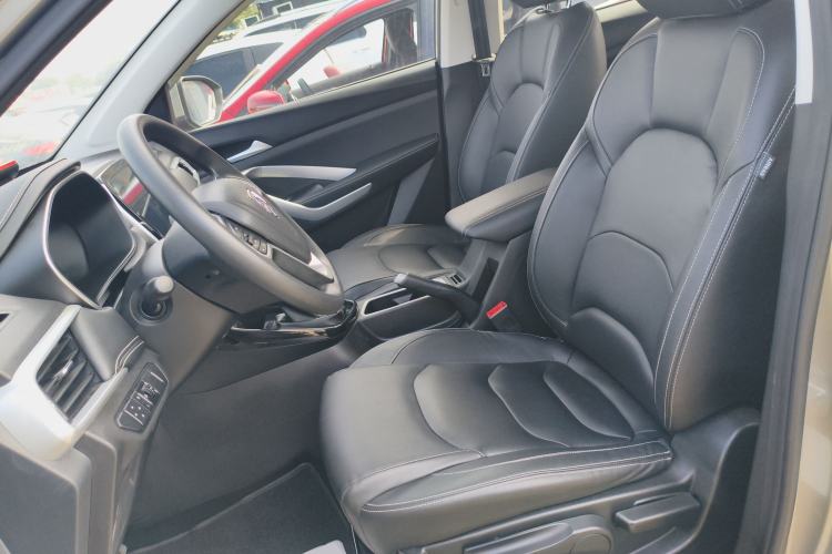 Used Baojun 530 2020 1.5T CVT Luxury Connected Version 7 Seats
