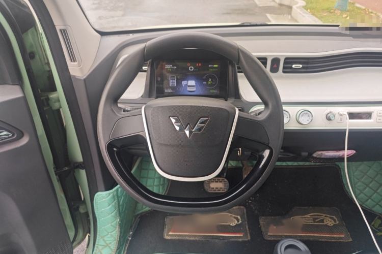 Used Wuling Hongguang MINIEV 2021 Macaron Fashion Model Lithium Iron Phosphate