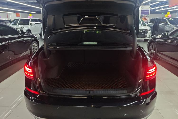 Used Volkswagen Passat 2025 Outstanding Model 380TSI Starry Dragon Glorious Edition
