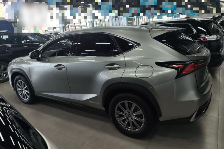 Used Lexus NX 2020 300h Front-Drive FENGSHANG Version China VI Standard
