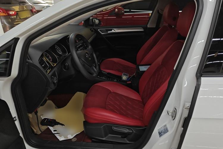 Used Volkswagen Golf 2019 1.6L Automatic Fashion Model China V Standard
