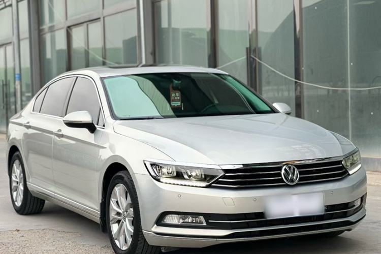 Used Volkswagen Magotan 2019 330TSI DSG Luxury Version China VI Standard
