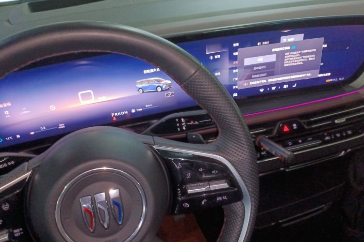 Used Buick Century 2023 2.0T Six-Seater Yinshi Edition
