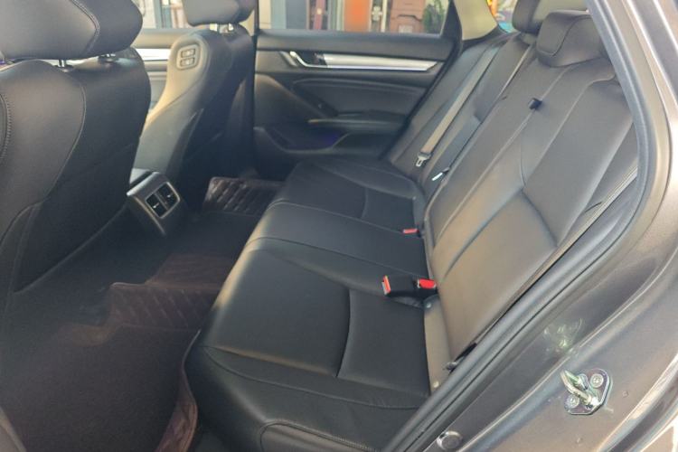 Used Honda Accord 2018 Rui Hybrid 2.0L Rui Ling Edition China VI
