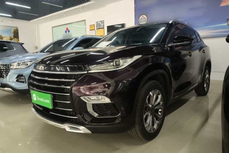 Used  Lingyun 2019 1.6T Two-Wheel Drive Diamond Edition
