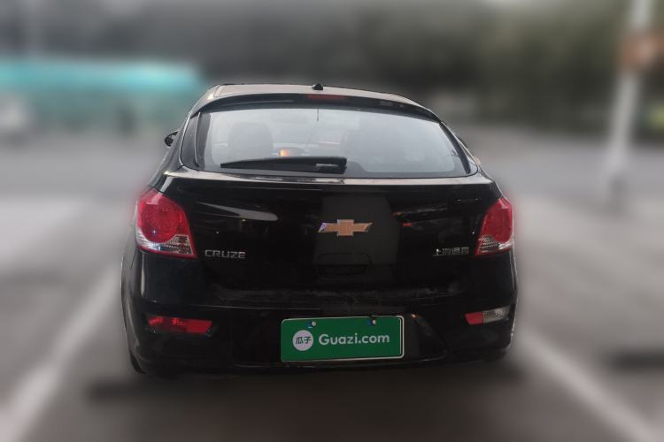 Used Chevrolet Cruze 2013 Hatchback 1.6L Manual Luxury Model