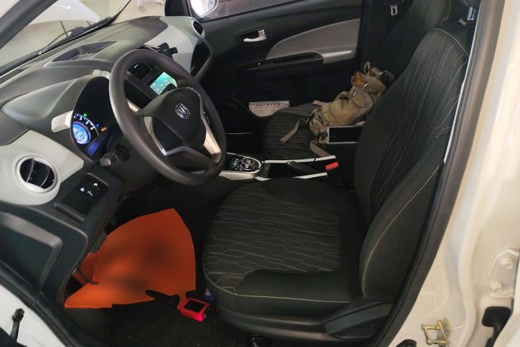 Used Oshan Benni E-Star 2021 National Edition Colorful Model (Fast-Charging Version) Lithium Iron Phosphate (31.95 kWh)
