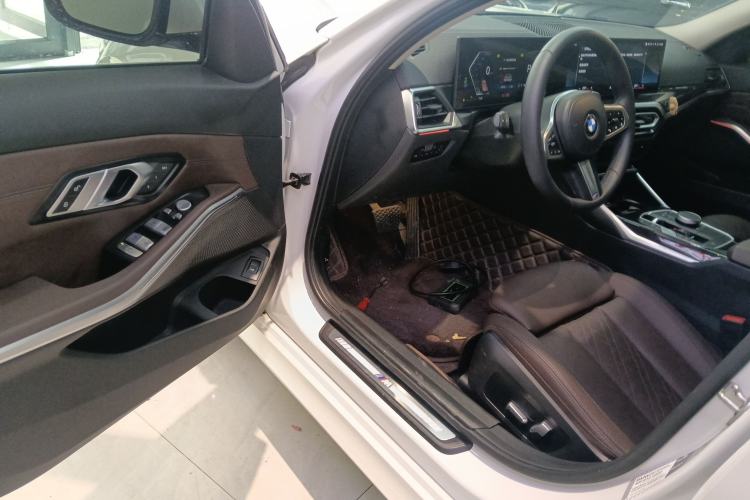 Used BMW 3 Series 2023 325Li M Sport Package
