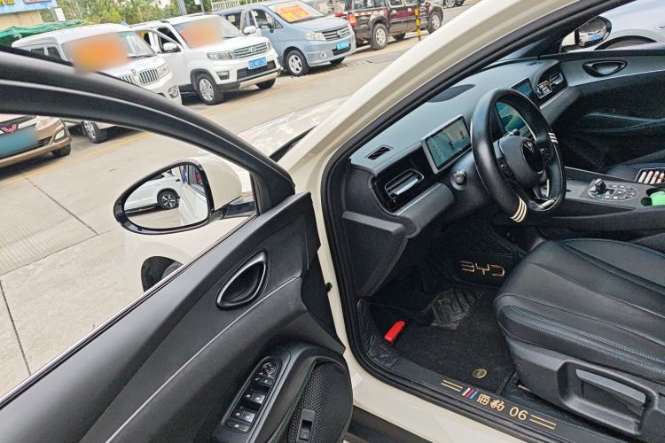 Used BYD Seal 06 New Energy 2025 DM-i Smart Drive 80KM Luxury Model
