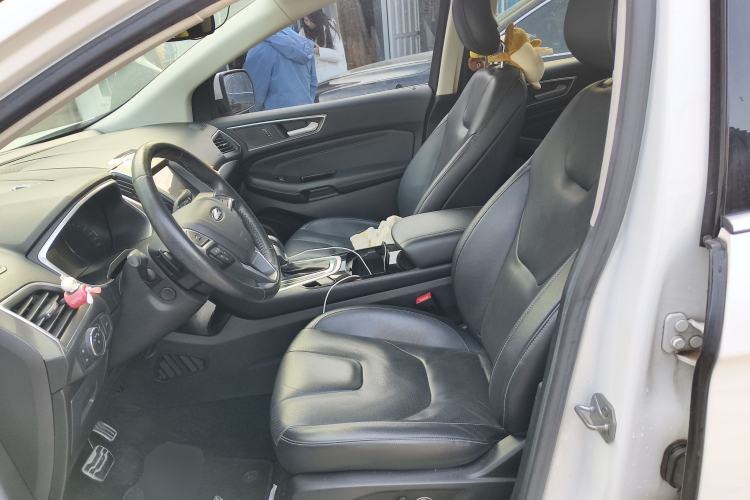 Used Ford Edge 2016 EcoBoost 245 Four-Wheel Drive Titanium 7-Seater
