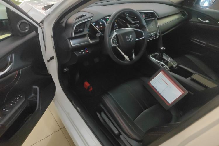 Used Honda Civic 2016 220TURBO Manual Luxury Edition