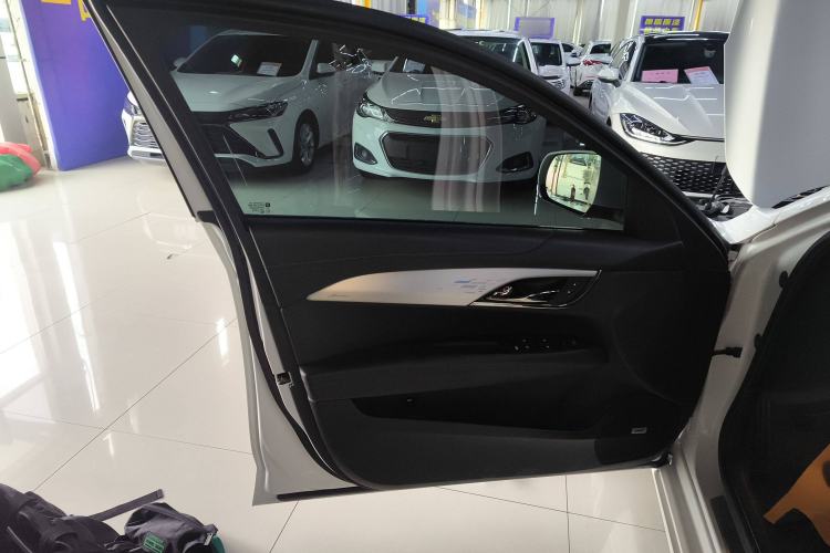 Used Cadillac ATS-L 2017 28T Fashion Edition
