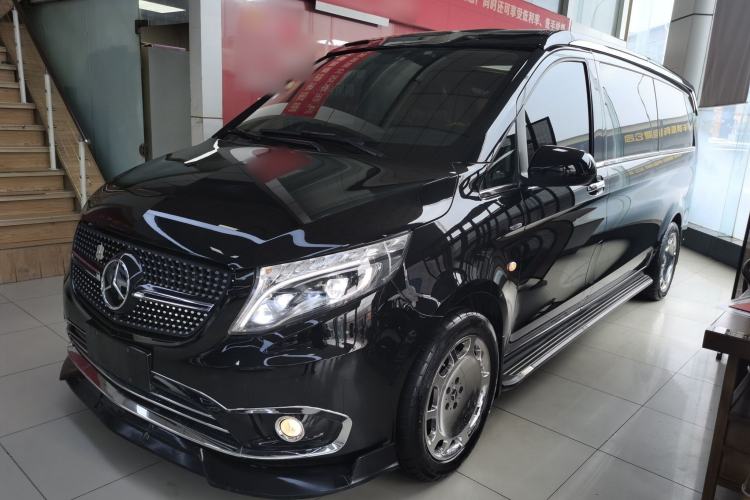 Used Mercedes-Benz Vito 2018 2.0T Elite Version 7 Seats China V Emission Standard
