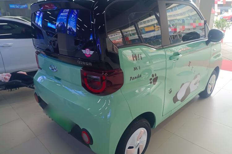 Used Chery QQ Ice Cream 2022 170km Sundae Phosphate Lithium-Ion
