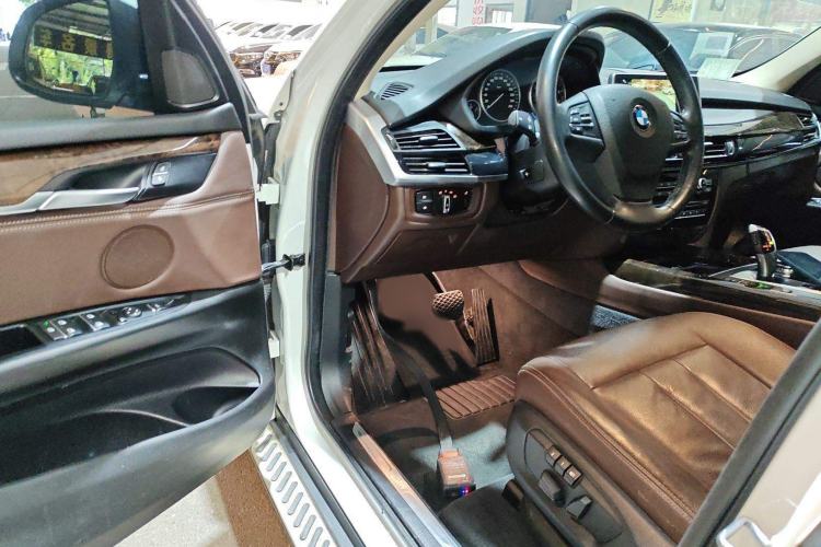 Used BMW X5 2014 xDrive35i Elegant Edition
