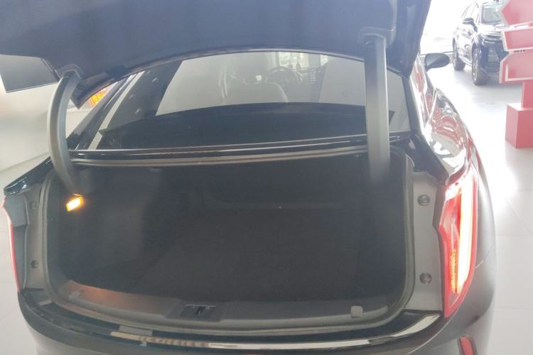 Used Hongqi E-QM5 2023 560km PLUS
