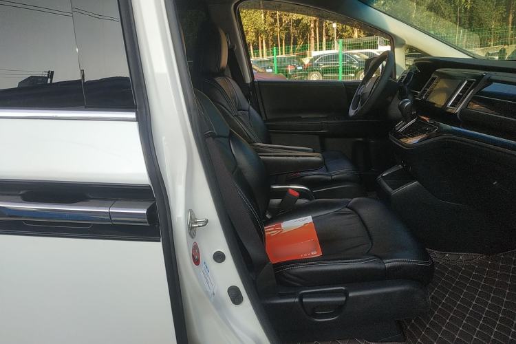 Used Honda Elysion 2019 2.0L Hybrid Comfort Edition
