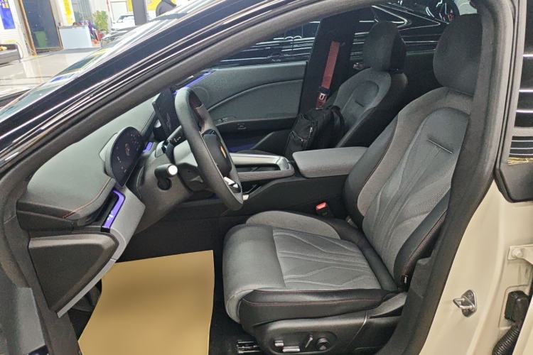 Used Zeekr 007GT 2025 Rear-Drive Intelligent Driving Version 75 kWh
