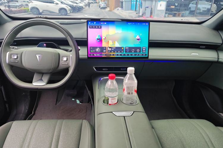 Used Deepal S07 2025 215Max Deep Blue Intelligent Driving AD PRO Range-Extended Version