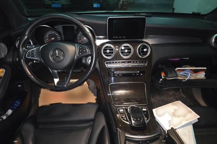 Used Mercedes-Benz GLC 2018 GLC 260 4MATIC Luxury Model