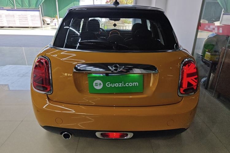 Used  MINI 2016 1.5T COOPER Five-Door Edition
