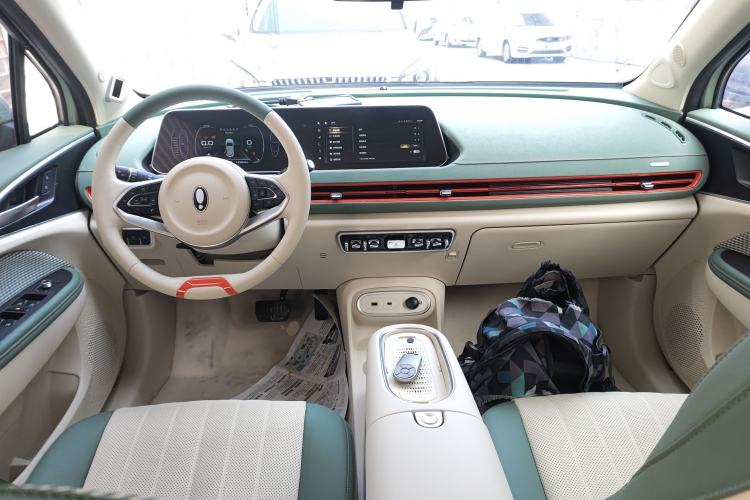 Used ORA Good Cat 2023 401 km Standard Range Prestige Version Lithium Iron Phosphate