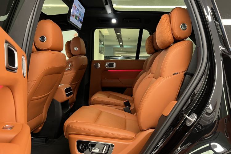 Used Li Auto L8 2023 Max model
