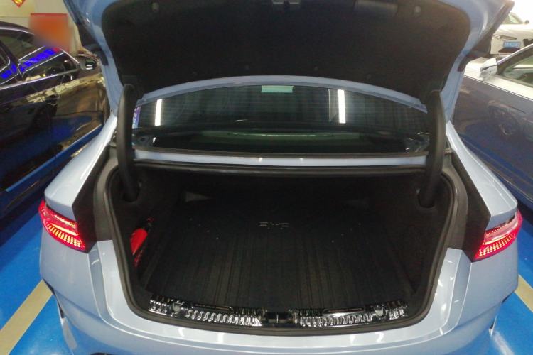 Used BYD Seal 2022 550 km Standard Range Rear-Wheel Drive Elite Version