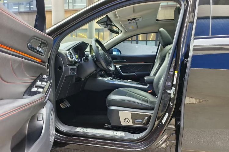 Used Wey VV5 2017 2.0T Ultra-Luxury Version
